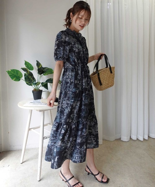 CORNERS（コーナーズ）の「トワル柄ティアードワンピース（ワンピース・レディース・ホワイト/ネイビー/ホワイト系その他・M）」の17枚目の写真