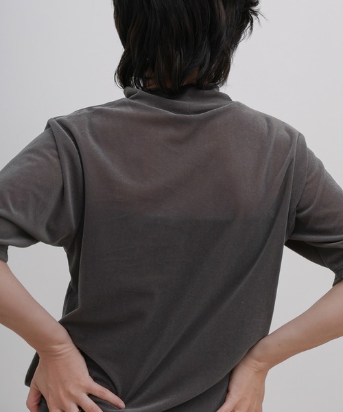 select MOCA(セレクトモカ)の「プチハイネックライトベロアTシャツ(Tシャツ/カットソー・レディース・ブラウン/チャコールグレー/ブラック・FREE)」の13枚目の写真