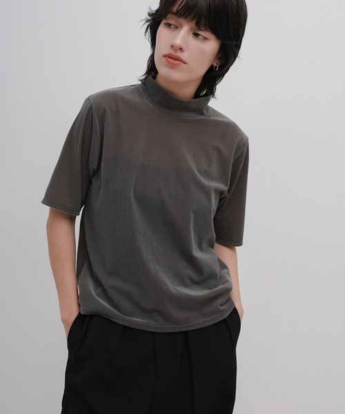 select MOCA(セレクトモカ)の「プチハイネックライトベロアTシャツ(Tシャツ/カットソー・レディース・ブラウン/チャコールグレー/ブラック・FREE)」の7枚目の写真