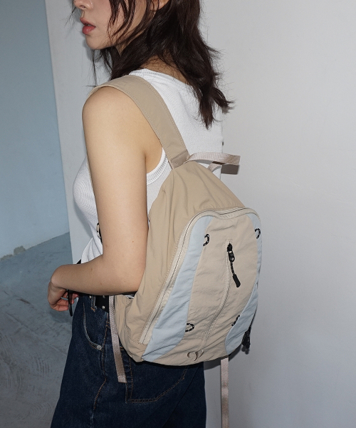 Salad bowls（サラダボール）の「503 LIP LIGHT BACKPACK [BEIGE]（バックパック/リュック・レディース・Beige・FREE）」の6枚目の写真