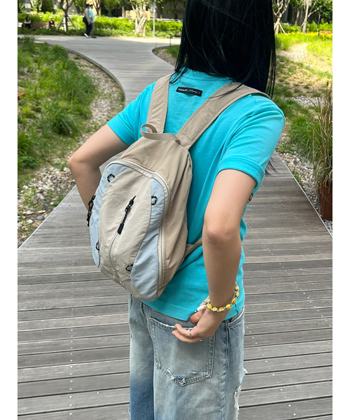 Salad bowls（サラダボール）の「503 LIP LIGHT BACKPACK [BEIGE]（バックパック/リュック・レディース・Beige・FREE）」の13枚目の写真