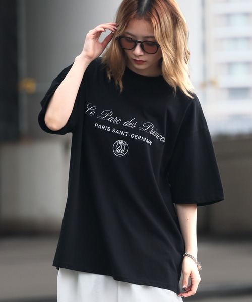 PARIS SAINT-GERMAIN(パリサンジェルマン)の「【Paris Saint-Germain/パリサンジェルマン】アソートロゴ アートワークデザイン 半袖Tシャツ(Tシャツ/カットソー・メンズ・ブラック系1/ホワイト系3/ホワイト系1/ブラック系3/ブラック系2/ホワイト系2/ブラウン系3/ブラウン系1/ブラウン系2・M/L/XL)」の15枚目の写真