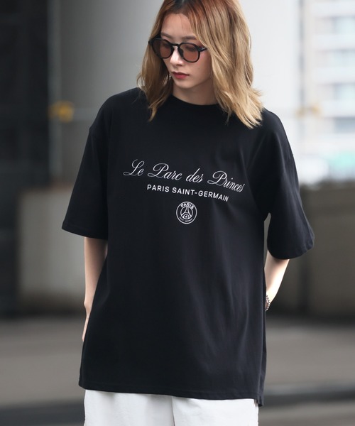 PARIS SAINT-GERMAIN(パリサンジェルマン)の「【Paris Saint-Germain/パリサンジェルマン】アソートロゴ アートワークデザイン 半袖Tシャツ(Tシャツ/カットソー・メンズ・ブラック系1/ホワイト系3/ホワイト系1/ブラック系3/ブラック系2/ホワイト系2/ブラウン系3/ブラウン系1/ブラウン系2・M/L/XL)」の17枚目の写真
