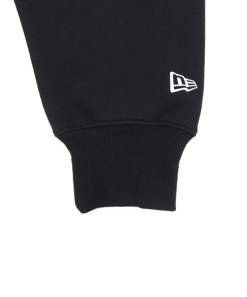 NEW ERA(ニューエラ)の「ニューエラ スウェットパーカー グラフィティロゴ(パーカー・メンズ・ブラウン/グレー/ブラック・XXL/XL/L/M/S)」の17枚目の写真