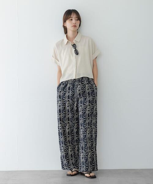URBAN RESEARCH Sonny Label(アーバンリサーチサニーレーベル)の「リネン混クロップドドルマンシャツ(シャツ/ブラウス・レディース・ネイビー/ベージュ/ホワイト系その他・FREE)」の8枚目の写真