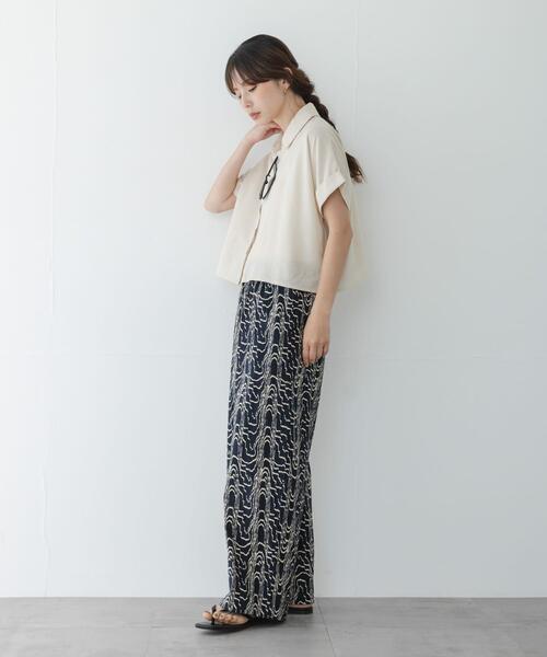 URBAN RESEARCH Sonny Label(アーバンリサーチサニーレーベル)の「リネン混クロップドドルマンシャツ(シャツ/ブラウス・レディース・ネイビー/ベージュ/ホワイト系その他・FREE)」の9枚目の写真