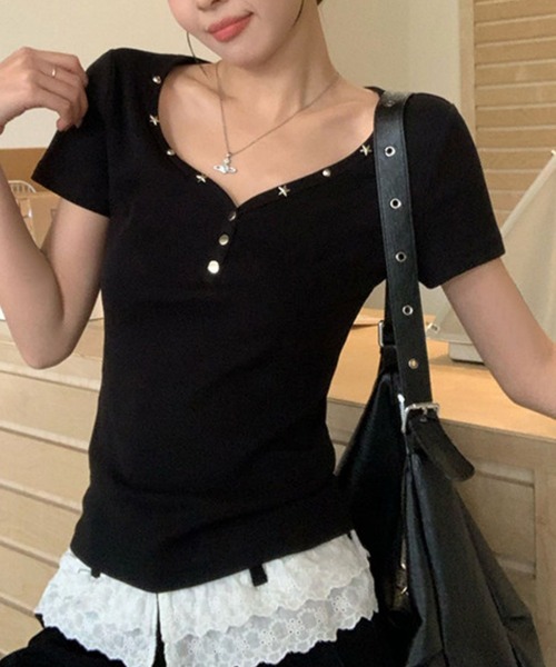 gossip!ロサンゼルス(ゴシップロサンゼルス)の「「Y2Kガーリー」 スタッズ ヘンリーネック星モチーフ タイトTシャツ 半袖(Tシャツ/カットソー・レディース・ブラック・M)」の22枚目の写真