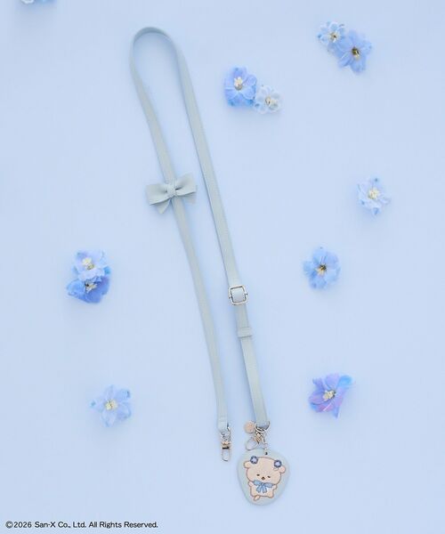 Maison de FLEUR(メゾンドフルール)の「いしよわちゃん ショルダー刺繍チャーム(スマホグッズ・レディース・ブルー・FREE)」の2枚目の写真