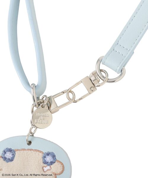 Maison de FLEUR(メゾンドフルール)の「いしよわちゃん ショルダー刺繍チャーム(スマホグッズ・レディース・ブルー・FREE)」の8枚目の写真