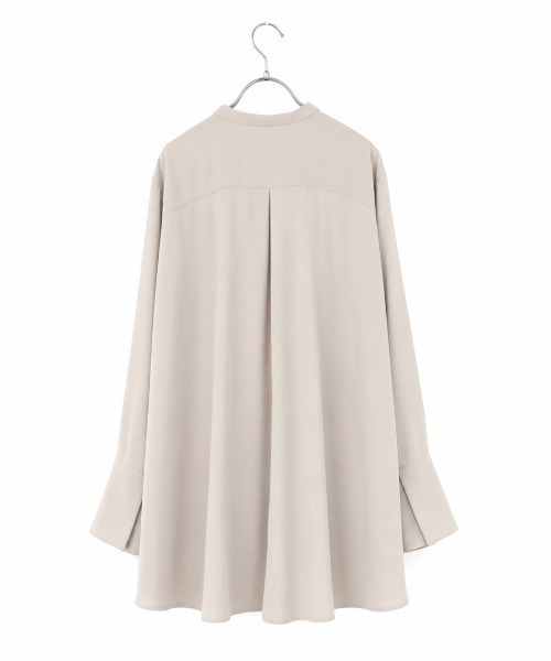 Marilyn Moon(マリリンムーン)の「crystal pleats satin shirt(シャツ/ブラウス・レディース・ネイビー/アイボリー/ベージュ系その他/オリーブ・FREE)」の21枚目の写真