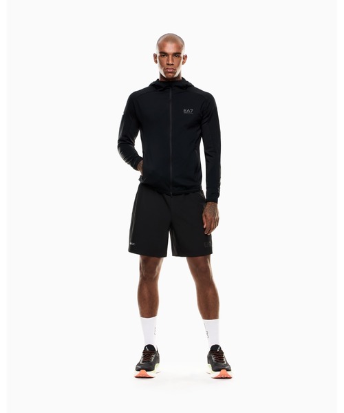 EMPORIO ARMANI EA7（エンポリオアルマーニイーエーセブン）の「【エンポリオ アルマーニ EA7】Dynamic Athlete フード付きスウェットシャツ VIGOR7テクニカルファブリック（スウェット・メンズ・ブラック/ライトグリーン・MEDIUM/LARGE/SMALL）」の8枚目の写真