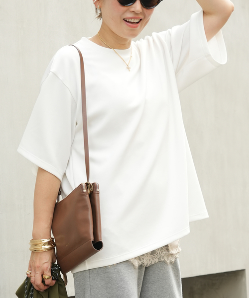 【新品未使用】CELERIセルリ　ドゥーズィエムクラス　フレアTシャツ　白 CELERI Big Tシャツ（Tシャツ/カットソー）｜CELERI（セルリ）の