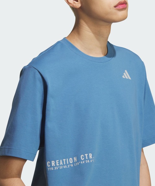 adidas(アディダス)の「ブランドラブ ルーズフィット ヘビー シングルジャージー半袖Tシャツ / アディダス adidas(Tシャツ/カットソー・メンズ・ブルー・XX-LARGE/3XL/LARGE/MEDIUM/X-SMALL/X-LARGE/SMALL)」の4枚目の写真