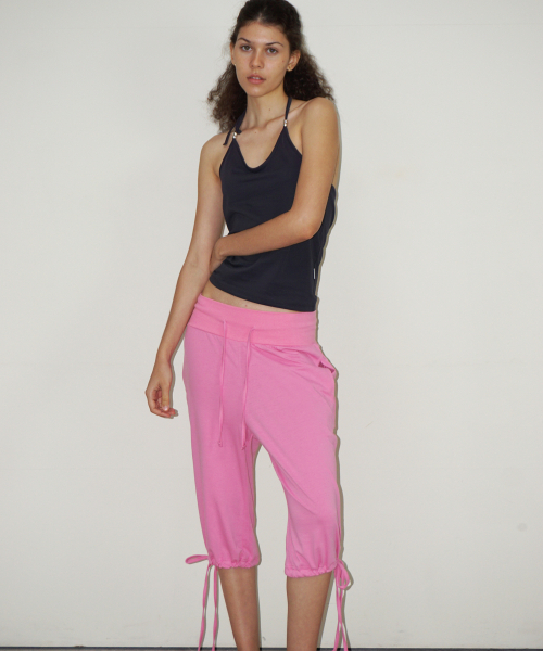 THIRSTYCLUB(サースティークラブ)の「Basic beads halter sleeveless - Charcoal(Tシャツ/カットソー・レディース・その他・FREE)」の2枚目の写真