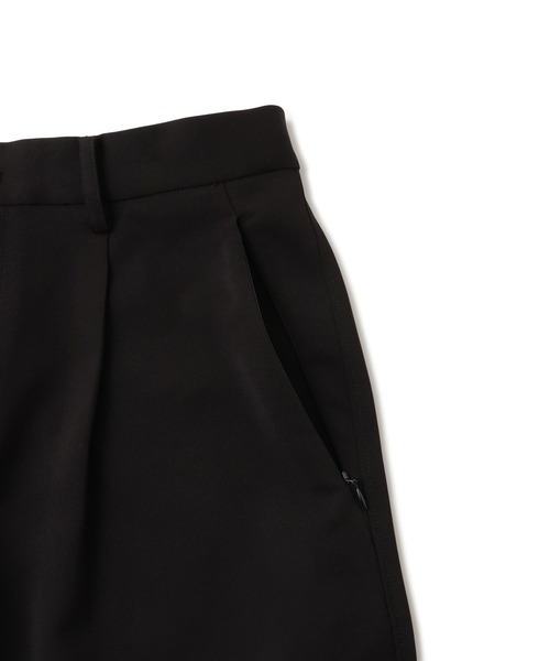le cercle ADAM ET ROPE'(ルセルクルアダムエロペ)の「ストレッチドライツイルバレルパンツ/セットアップ対応(その他パンツ・メンズ・ブラック/ブラウン・LL/M/L)」の6枚目の写真
