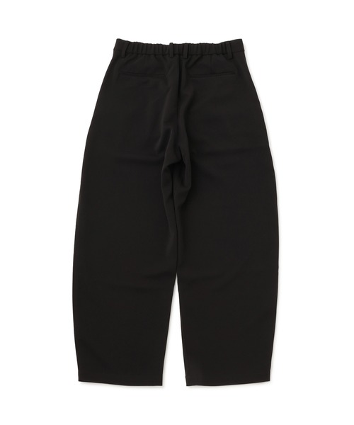 le cercle ADAM ET ROPE'(ルセルクルアダムエロペ)の「ストレッチドライツイルバレルパンツ/セットアップ対応(その他パンツ・メンズ・ブラック/ブラウン・LL/M/L)」の3枚目の写真