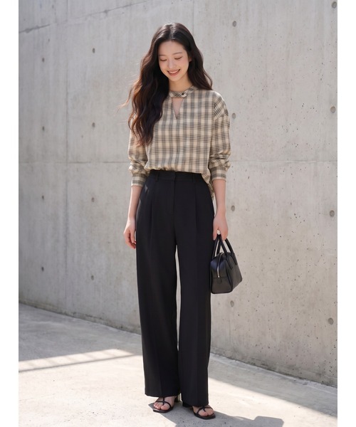 Sew loop(ソーループ)の「チョーカーネックセンタースリットチェック長袖ブラウス(シャツ/ブラウス・レディース・ブラック/ホワイト・FREE)」の5枚目の写真