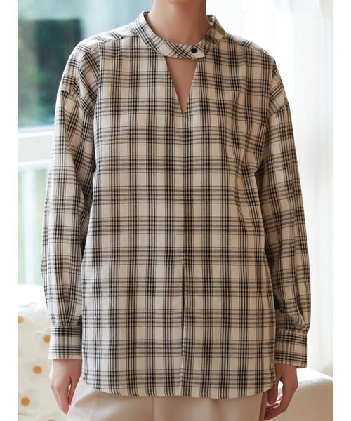 Sew loop(ソーループ)の「チョーカーネックセンタースリットチェック長袖ブラウス(シャツ/ブラウス・レディース・ブラック/ホワイト・FREE)」の11枚目の写真