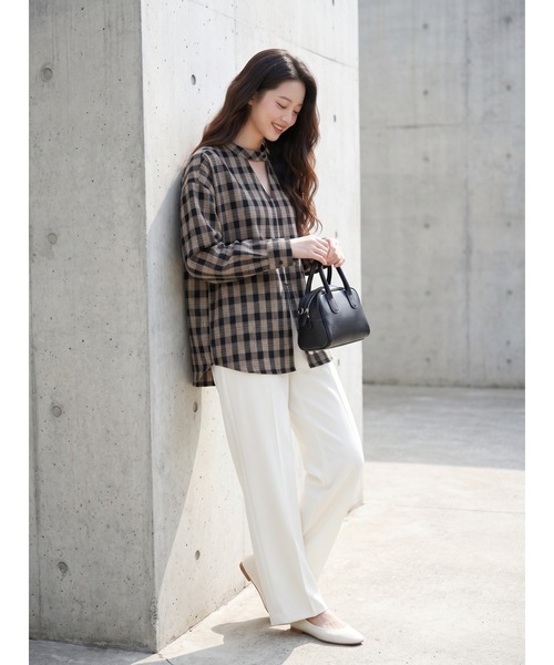 Sew loop(ソーループ)の「チョーカーネックセンタースリットチェック長袖ブラウス(シャツ/ブラウス・レディース・ブラック/ホワイト・FREE)」の13枚目の写真