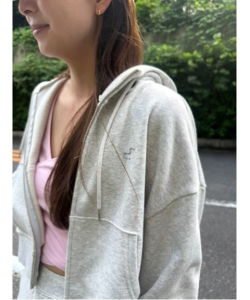 emmi(エミ)の「【W&T】ジップアップフーディー/コンパクトサイズ【セットアップ対応】(パーカー・レディース・グレー/ブラウン/イエロー・F)」の6枚目の写真