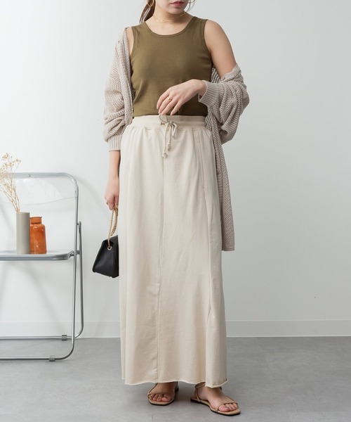 ElegChic(エレグシック)の「カップ付きコットンフライスタンクトップ(タンクトップ・レディース・チャコールグレー/オフホワイト/カーキ/ブラック/ネイビー/グレイッシュベージュ/杢グレー・L/4L/M/XL/XXL)」の7枚目の写真