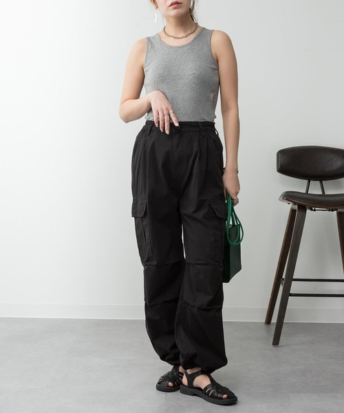 ElegChic(エレグシック)の「カップ付きコットンフライスタンクトップ(タンクトップ・レディース・チャコールグレー/オフホワイト/カーキ/ブラック/ネイビー/グレイッシュベージュ/杢グレー・L/4L/M/XL/XXL)」の16枚目の写真