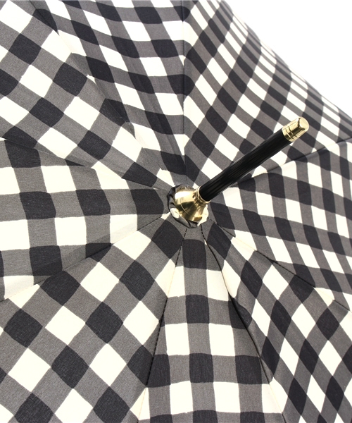 Khaju（カージュ）の「w.p.c: ギンガムチェックアンブレラ（長傘