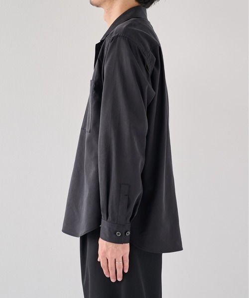 PUBLIC TOKYO(パブリックトウキョウ)の「【WEB限定26AW先行予約】ヴィンテージフィブリルシャツブルゾン(Tシャツ/カットソー・メンズ・ブラック/ブラウン・2/1)」の8枚目の写真