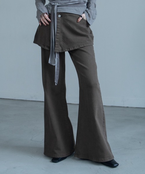 VACANCY(ヴァカンシー)の「レイヤードライクカラーデニム(デニムパンツ・レディース・ブルー/ブラウン/ベージュ・LARGE/MEDIUM/SMALL)」の1枚目の写真