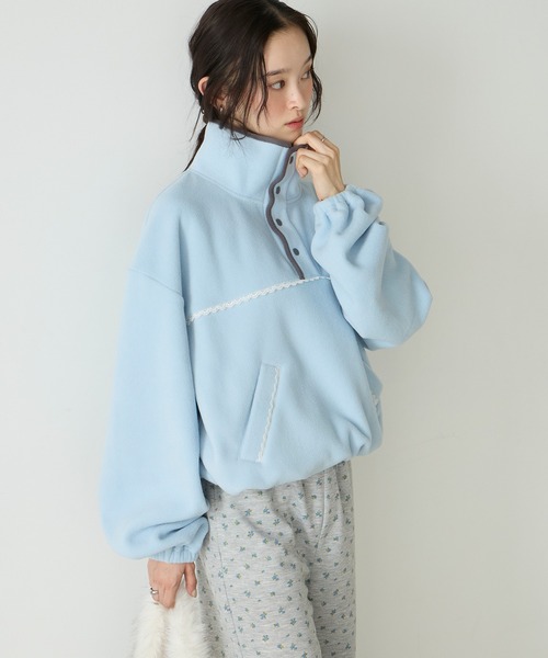 forksy.(フォルクシー)の「【forksy.】配色レース フリース アノラックプルオーバー(スウェット・レディース・グレー/ブラック系/アイボリー/ライトブルー・FREE)」の4枚目の写真
