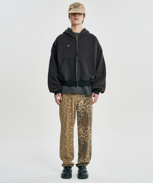 AJOBYAJO（アジョバイアジョ）の「Cropped Washed Zip-up Hoodie [BLACK]（パーカー・レディース・その他・LARGE/X-LARGE）」の6枚目の写真