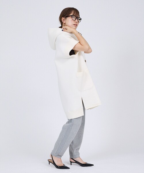 DESIGNWORKS(デザインワークス)の「【一部店舗限定】【セットアップ対応】接結ダブルフェイス半袖ジャケット(テーラードジャケット・レディース・グレー/ブラック/オフホワイト・フリー)」の16枚目の写真