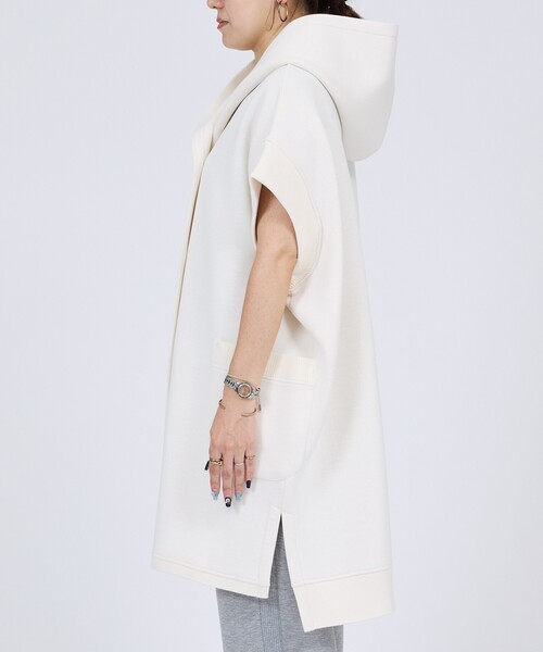 DESIGNWORKS(デザインワークス)の「【一部店舗限定】【セットアップ対応】接結ダブルフェイス半袖ジャケット(テーラードジャケット・レディース・グレー/ブラック/オフホワイト・フリー)」の11枚目の写真