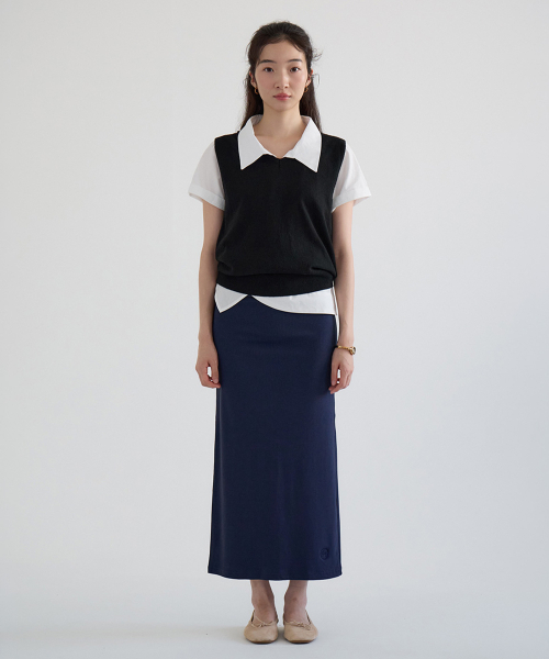 SALON DE YOHN(サロンドヨーン)の「リラックスストレートロングスカート_ネイビー(スカート・レディース・その他・SMALL/MEDIUM)」の1枚目の写真