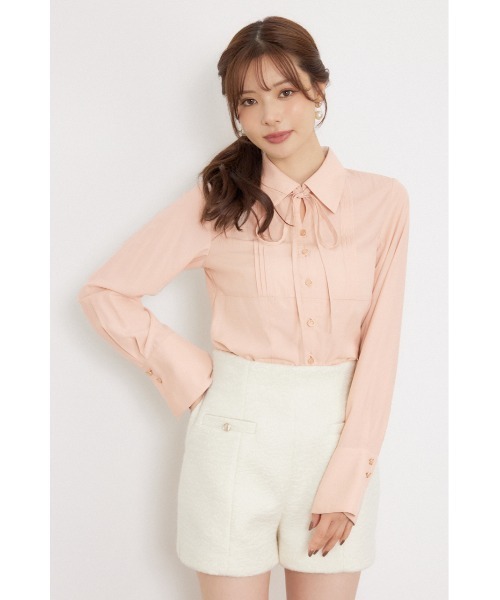rienda(リエンダ)の「ベルトデザインブラウス 秋服 冬服(シャツ/ブラウス・レディース・ブラック/ホワイト/ライトピンク/マルチ・MEDIUM/SMALL)」の3枚目の写真