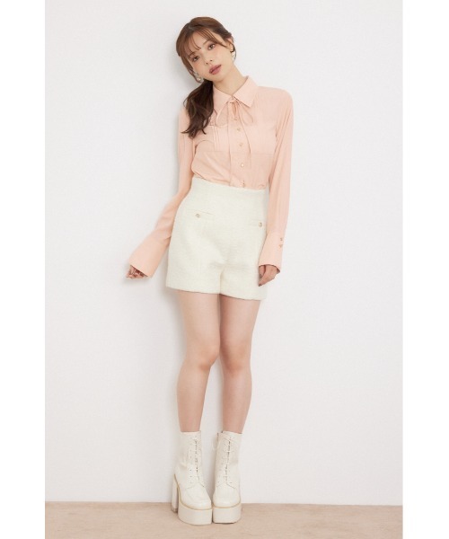 rienda(リエンダ)の「ベルトデザインブラウス 秋服 冬服(シャツ/ブラウス・レディース・ブラック/ホワイト/ライトピンク/マルチ・MEDIUM/SMALL)」の19枚目の写真