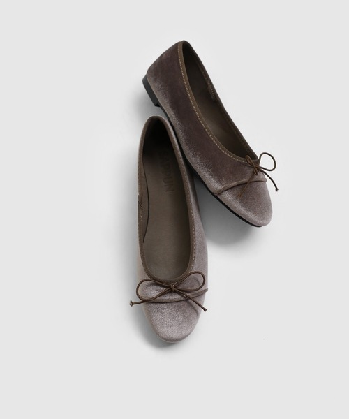 SAPPUN(サプン)の「Doroa(ドロア)リボンベルベットフラットパンプス(220-65101)SAPPUN(サプン)(パンプス・レディース・ブラック/ピンク/ブラウン・24.5/24/23.5/23/22.5)」の11枚目の写真