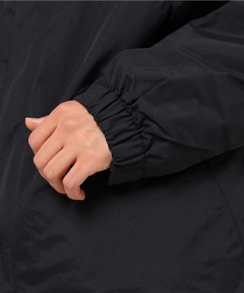 THE NORTH FACE(ザノースフェイス)の「ザ・ノース・フェイス メンズマウンテンレインパーカー / スクープジャケット(マウンテンパーカー・メンズ・ブラック×ブルー/ダークネイビー/ブラック/ダークグレー/ブルー/カーキブラウン/クリアブルー/ネイビー・MEDIUM/SMALL/LARGE/X-LARGE)」の13枚目の写真