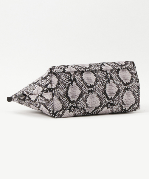 Roberta Pieri（ロベルタピエリ）の「【ROBERTA PIERI ロベルタピエリ】（トートバッグ・レディース・マスタード/その他23/その他21/ブラック・FREE）」の6枚目の写真