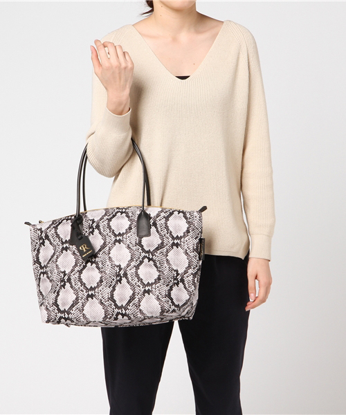 Roberta Pieri（ロベルタピエリ）の「【ROBERTA PIERI ロベルタピエリ】（トートバッグ・レディース・マスタード/その他23/その他21/ブラック・FREE）」の12枚目の写真