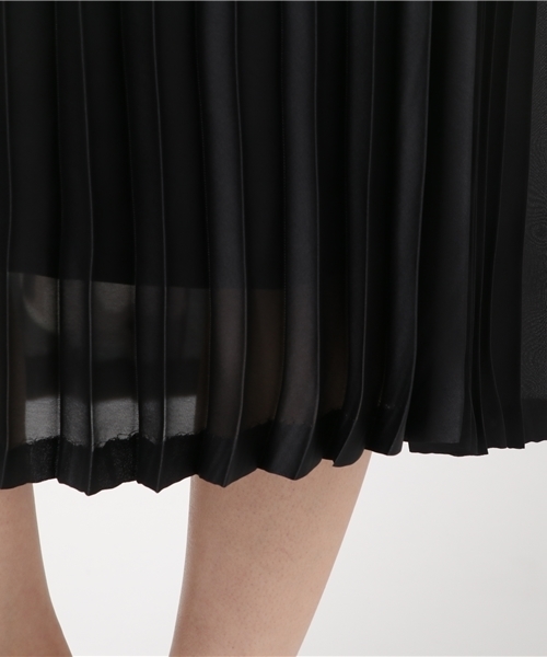 CLANE（クラネ）の「PAINTING FLOWER PLEATS SKIRT（スカート・レディース・アイボリー/ブラック・0/1/2）」の9枚目の写真