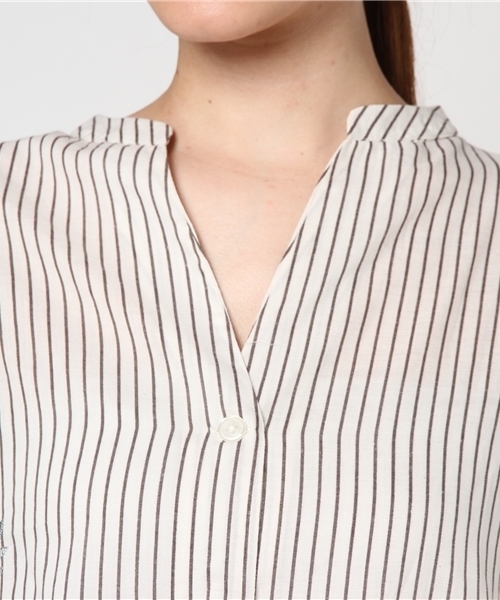 LBC(エルビーシー)の「刺繍ストライプワンピース (ワンピース・レディース・ブルー/ブラック/ホワイト・MEDIUM/LARGE)」の8枚目の写真