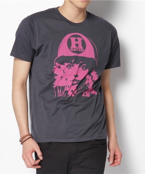 HYSTERIC GLAMOUR（ヒステリックグラマー）の「FLOWER GIRL pt T-SH（Tシャツ/カットソー・メンズ・レッド/ネイビー/ブラック・SMALL/MEDIUM/LARGE）」の2枚目の写真