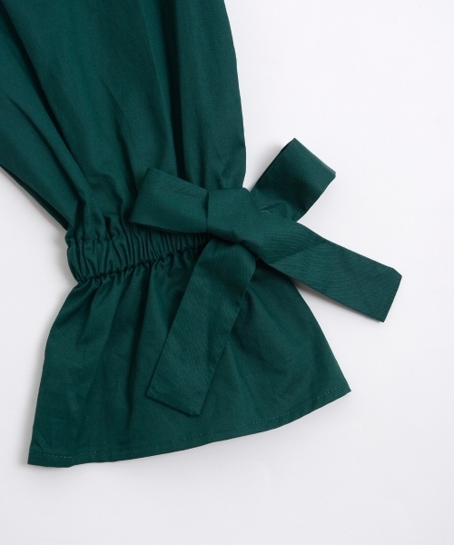 MAJESTIC LEGON（マジェスティックレゴン）の「【WEB限定価格】袖口リボン異素材プルオーバー（Tシャツ/カットソー・レディース・ダークグリーン/アイボリー/ボルドー/ブラック・MEDIUM）」の14枚目の写真