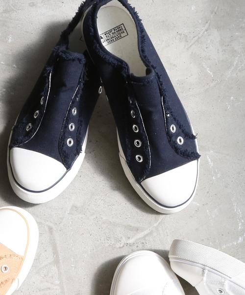 coen（コーエン）の「【ＦＷ新色登場・人気復刻カラーも】キャンバススリッポン（スニーカー）（スリッポン・レディース・ピンク/ネイビー/ブルー/ベージュ/ホワイト/ライトブルー/ロイヤルブルー/その他1・LARGE/MEDIUM/X-LARGE/SMALL/X-SMALL）」の5枚目の写真