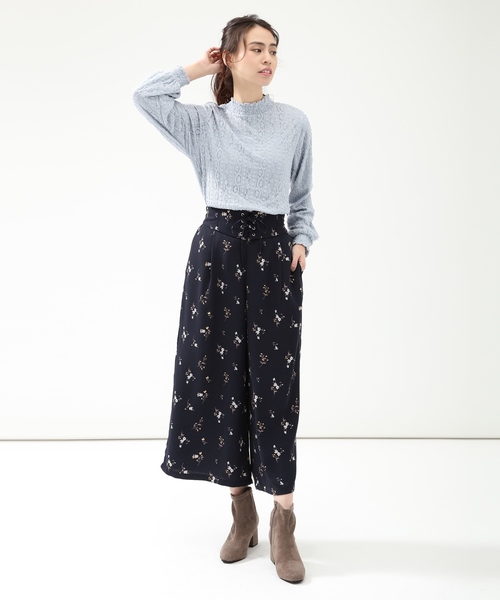 Honeys（ハニーズ）の「総レースハイネックプルオーバー（Tシャツ/カットソー・レディース・ブラック/サックスブルー/アイボリー/ラベンダー・L/M/S）」の13枚目の写真