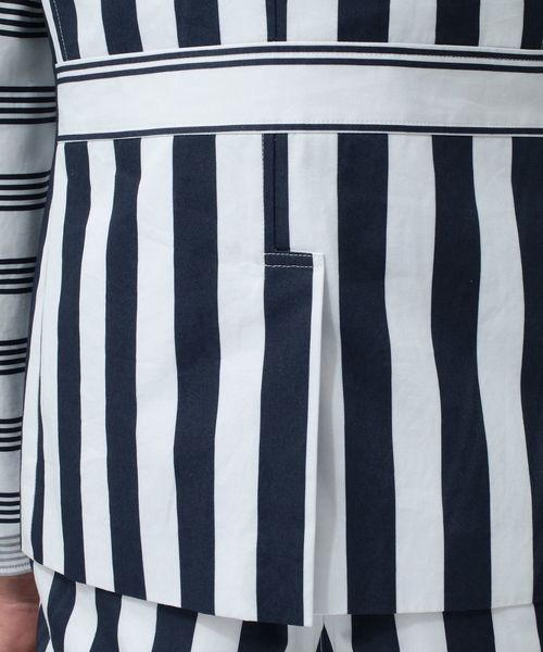 極美品 KOE+THOM BROWNE スカイ、ホワイト ウテーラードジャケット 極美品 KOE+THOM BROWNE スカイ、ホワイト ウテーラードジャケット