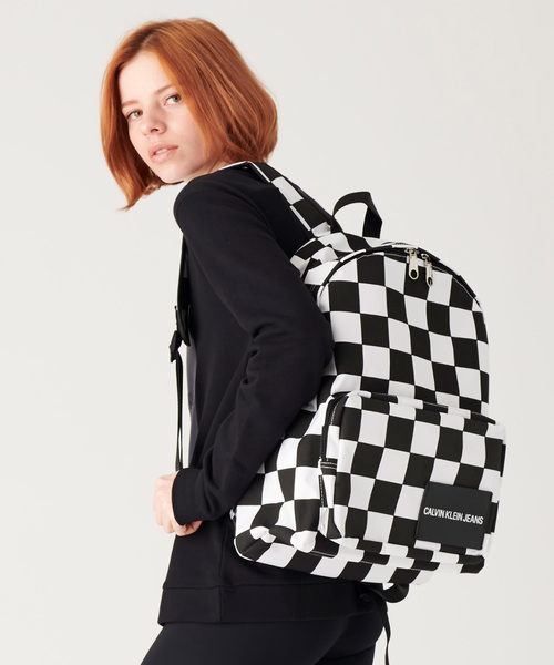 Calvin Klein Jeans Accessory（カルバン・クラインジーンズアクセサリー）の「キャンパス バッグパック 45（バックパック/リュック・メンズ・ブラック/ブラック系その他/オレンジ/ブラック系その他2/その他/その他1/その他2/その他3/その他4・ONE SIZE/FREE）」の19枚目の写真