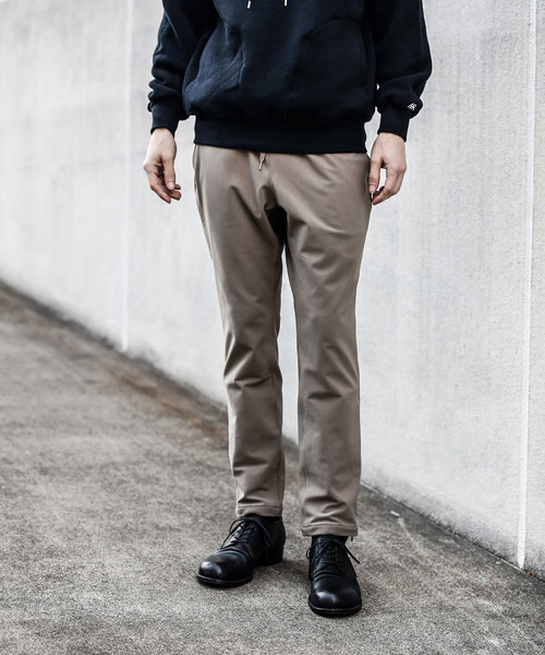 MR.OLIVE(ミスターオリーブ)の「STRETCH THERMO ENERGY / ZIP SLIT EASY PANTS(その他パンツ・メンズ・チャコールグレー/ブラック/ベージュ/ブラウン・SMALL/MEDIUM/LARGE)」の8枚目の写真