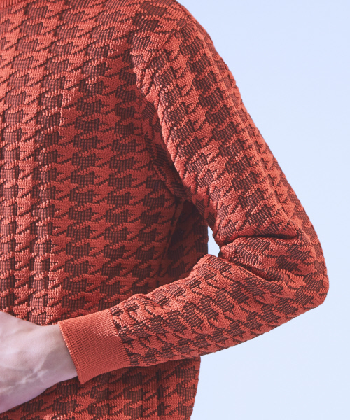 ABAHOUSE（アバハウス）の「ポリエステルジャガードモックネックニット（ニット/セーター・メンズ・ネイビー/ブラウン/オレンジ・44/46/48）」の8枚目の写真